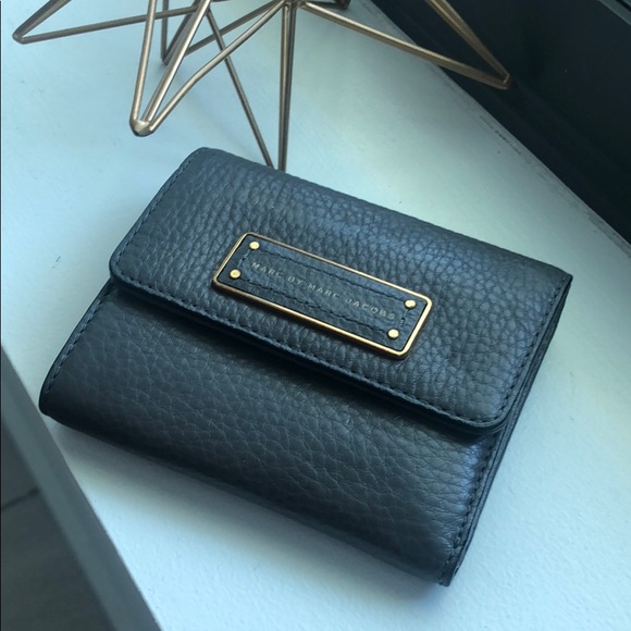 Marc By Marc Jacobs Handbags - Marc Jacobs trifold leather wallet